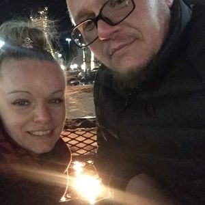 Meet your Posher, Max